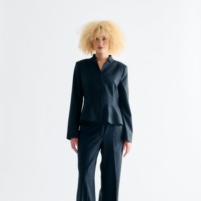 Gabriela Blazer Black