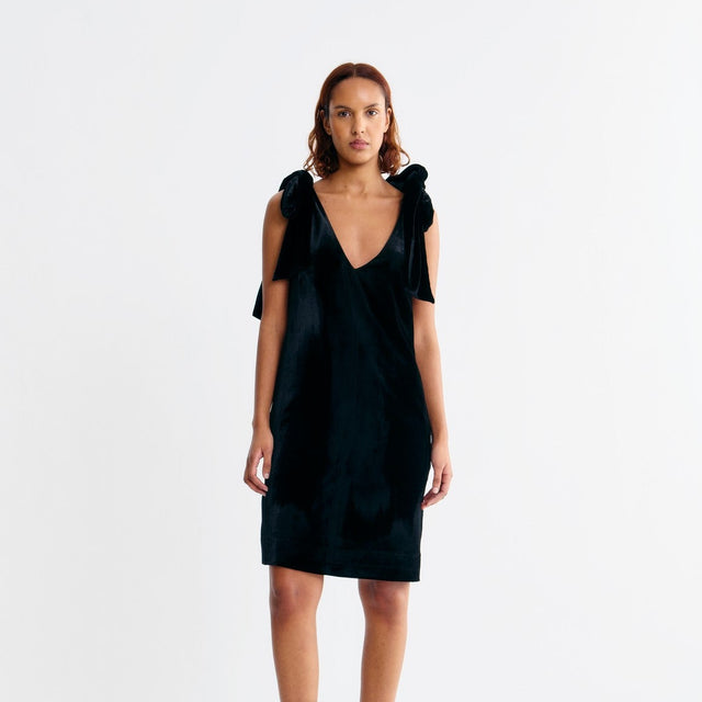 Cicely Velour Dress Black