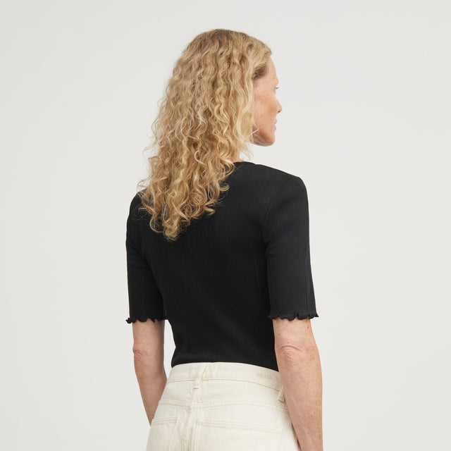 Edie Tee Sort