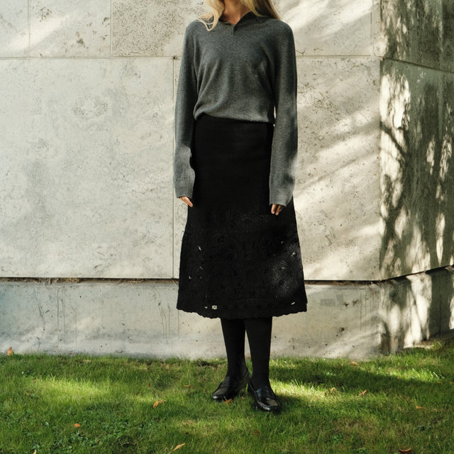 Ceci Broderet Nederdel Sort