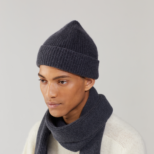 beanie Graphite