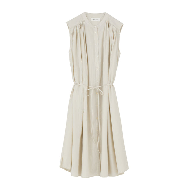 Køb kjoler hos Adelie. Dametøj på nørrebro og onlline til hele Danmark