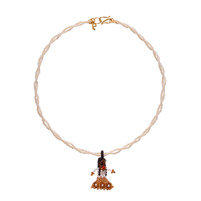 Køb smykker hos Adelie. Dametøj på nørrebro og onlline til hele Danmark