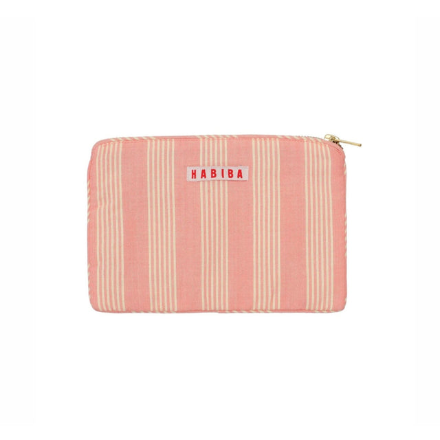 Køb tasker hos Adelie. Dametøj på nørrebro og onlline til hele Danmark