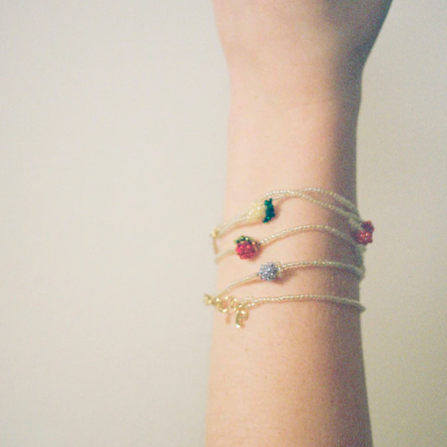 Mini Apple Bracelet
