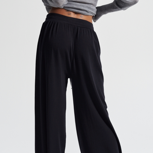 Barbera Merino Wool Black