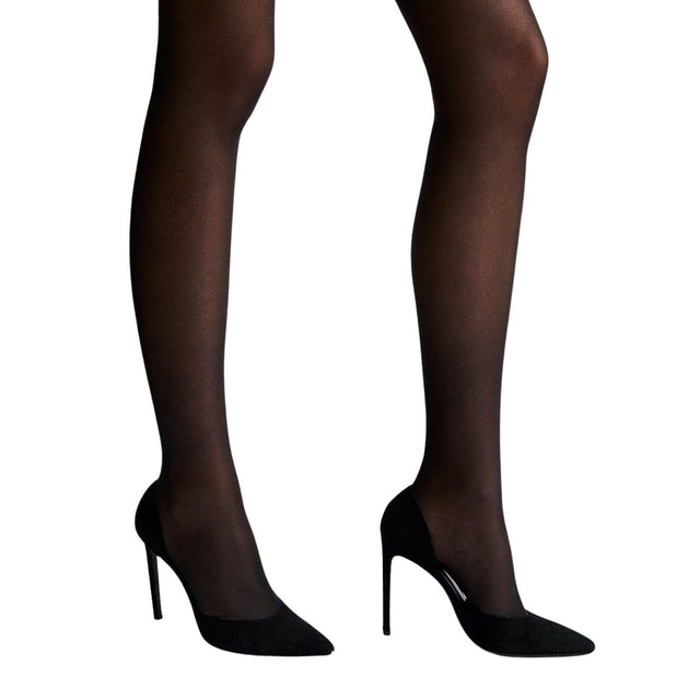 Mrs. Hosiery Mrs. Smooth Silk 40 Tights Sort - Sokker i Sort (Black) Køb sokker hos Adelie. Dametøj på nørrebro og onlline til hele Danmark
