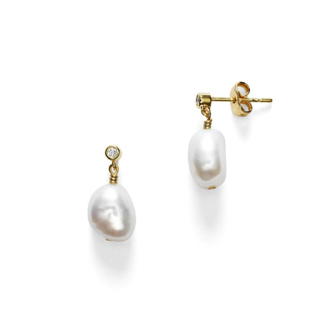 Anni Lu Pearly Ørering Guld - Smykker i Guld (Gold) Køb smykker hos Adelie. Dametøj på nørrebro og onlline til hele Danmark