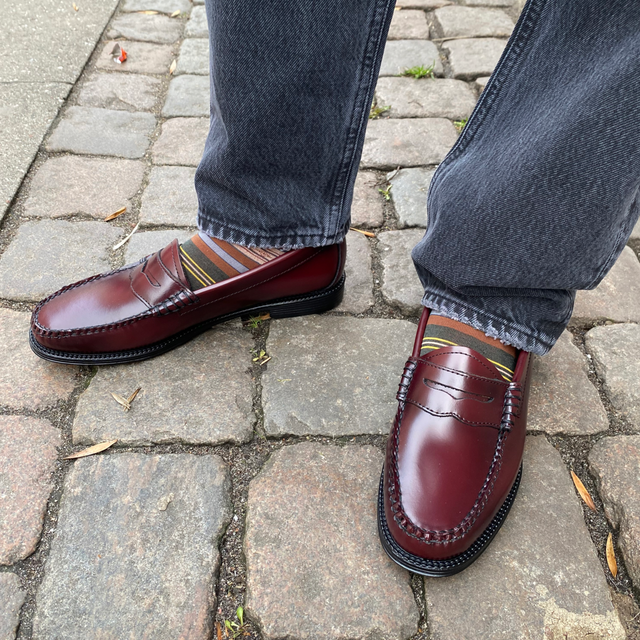 Easy Weejuns Penny Loafers Wine