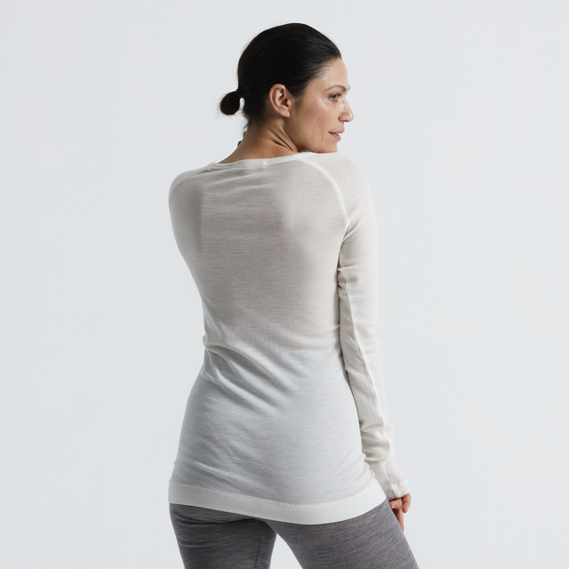 Jade merino wool off white