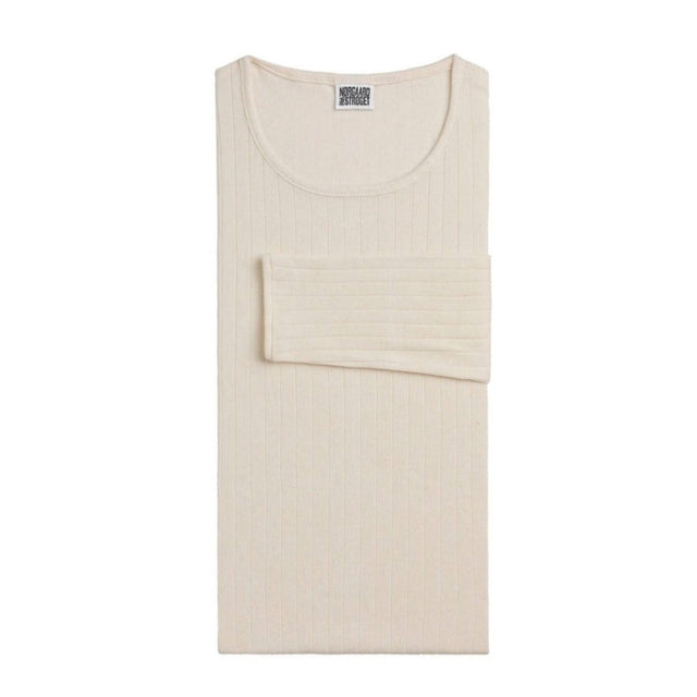 Nørgaard på Strøget 101 Solid Colour Ecru - T-Shirts i Creme (Ecru) Køb t-shirts hos Adelie. Dametøj på nørrebro og onlline til hele Danmark