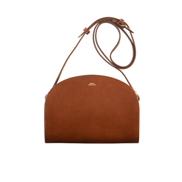 A.P.C. Demi-Lune Cad Noisette Taske - Tasker i Brun (Noisette) Køb tasker hos Adelie. Dametøj på nørrebro og onlline til hele Danmark