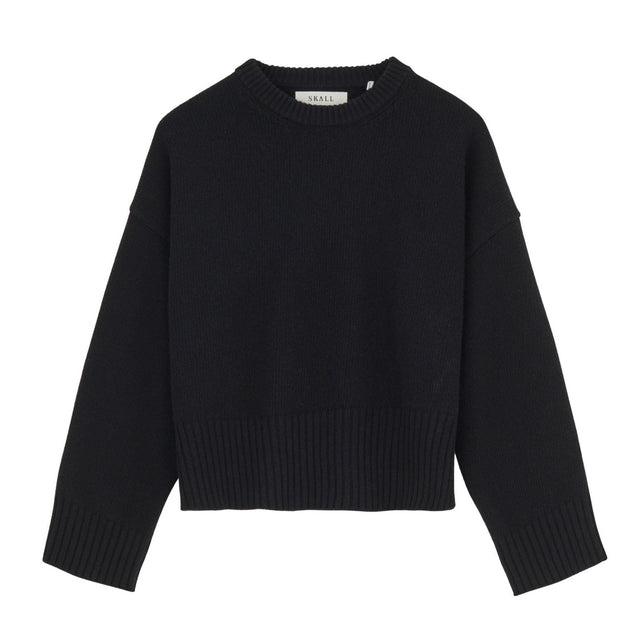 Skall Studio Campa Jumper Sort - Strik i Sort (Black) Køb strik hos Adelie. Dametøj på nørrebro og onlline til hele Danmark