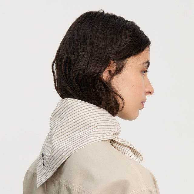 Charlie Tørklæde Beige/Sort