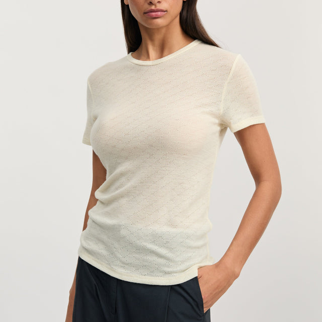 Lumae Tee Pure Ecru