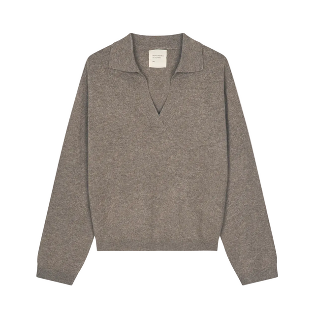 Women's Oversized Collar V-Neck Truffle