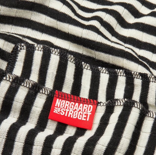 NPS Uld Tørklæde Black/Ecru